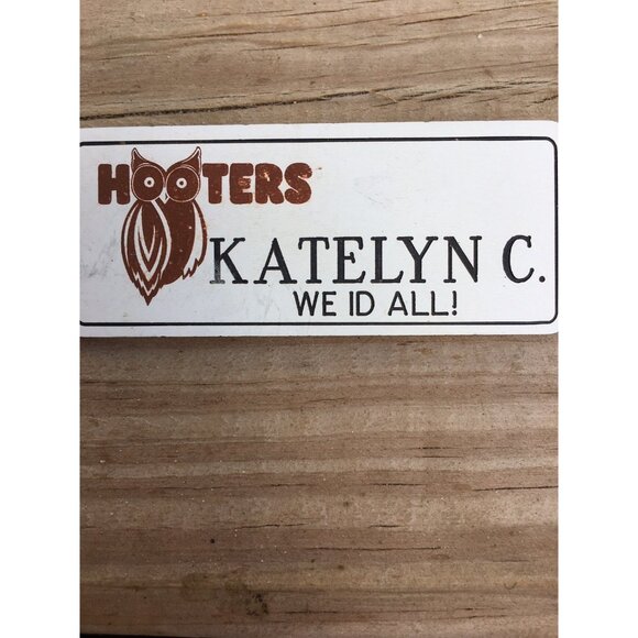Discounted!! Hooters Girl Worn Uniform Name Tag “Katelyn” - Picture 2 of 3